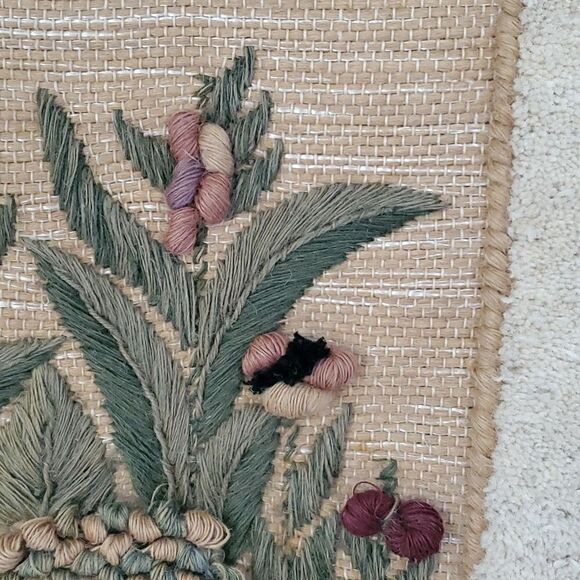 ICA 1990 Hand Woven Wall Tapestry - Picture 4 of 8